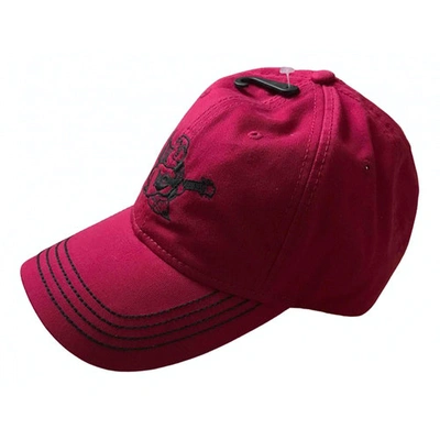 Pre-owned True Religion Hat In Red