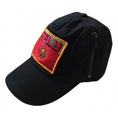 Pre-owned Replay Hat In Black