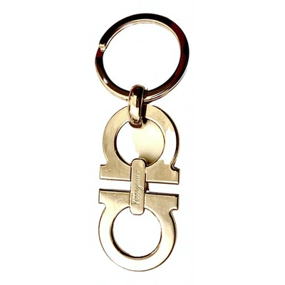 Pre-owned Ferragamo Key Ring In Silver