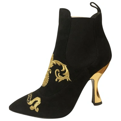 Pre-owned Moschino Black Suede Ankle Boots