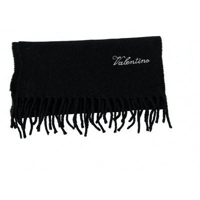 Pre-owned Valentino Wool Scarf & Pocket Square In Black