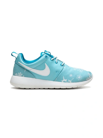 Nike Teen Roshe Run Trainers In Blue