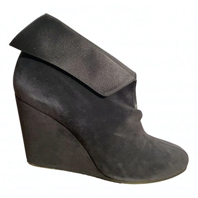 Pre-owned Ferragamo Black Suede Ankle Boots