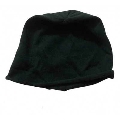 Pre-owned Agnona Cashmere Cap In Green