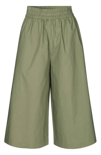 Baum Und Pferdgarten Neama Crop Cotton Pants In Forrest Army