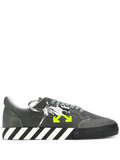 Off-white Low Vulcanized Sustainable Sneaker In Black