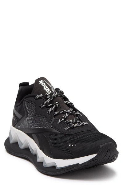 Reebok Zig Elusion Energy Sneaker In White/black/silvmt