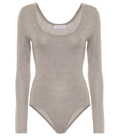 Gabriela Hearst Emily Long-sleeved Cashmere And Silk Bodysuit In Beige