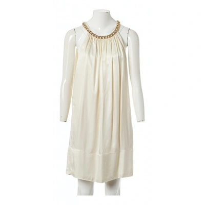 Pre-owned Pierre Balmain Silk Mid-length Dress In Ecru