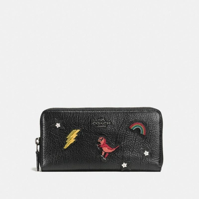 Coach Accordion Zip Wallet In Grain Leather With Souvenir Embroidery In : Dark Gunmetal/black
