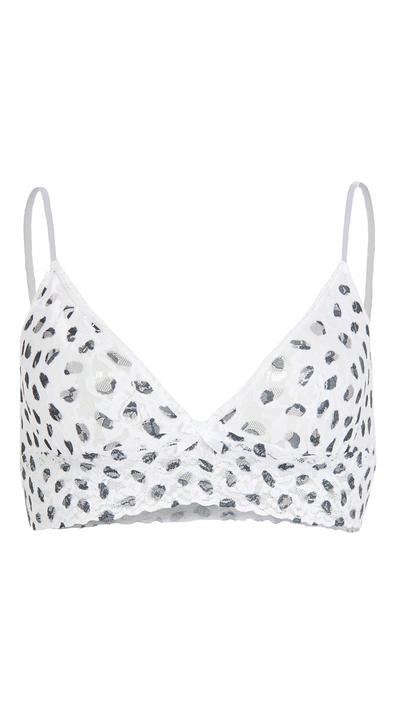 Hanky Panky Spot Triangle Bralette In White/black