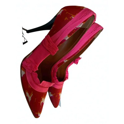 Pre-owned Lanvin Cloth Heels In Red