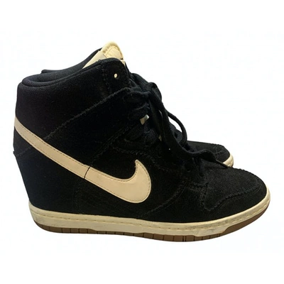 Pre-owned Nike Trainers In Black