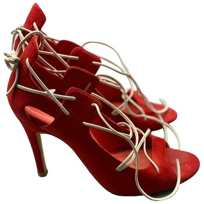 Pre-owned Carolina Herrera Heels In Red