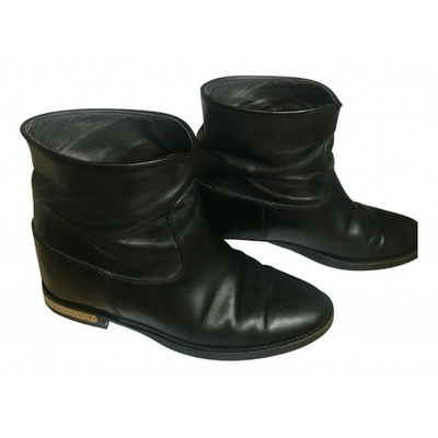 Pre-owned Via Roma Xv Leather Ankle Boots In Black