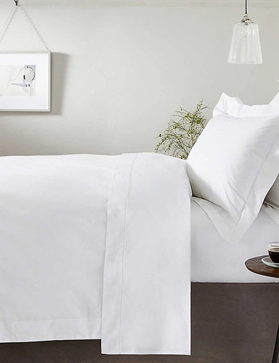 The White Company Savoy Cotton Double Fitted Sheet In White