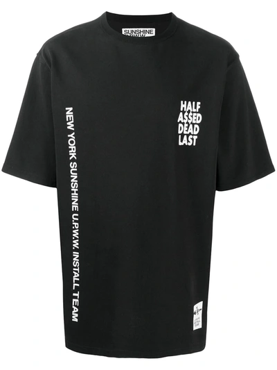 Upww Short-sleeved Slogan Print T-shirt In Black