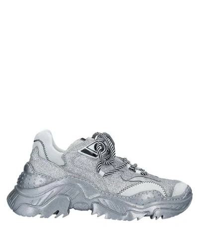 N°21 Sneakers In Silver