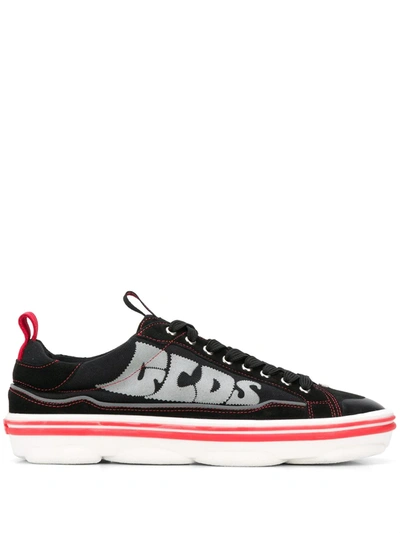 Gcds Logo Low-top Sneakers In Black