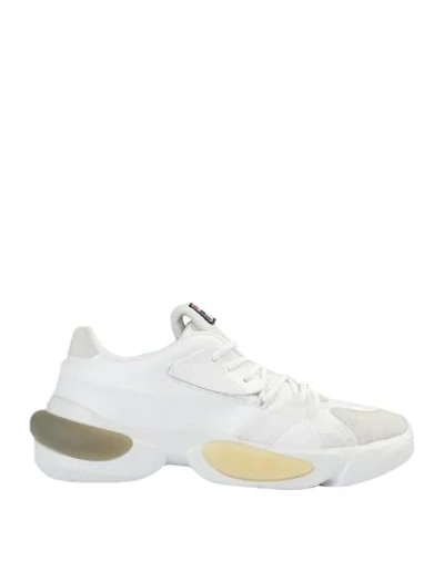 Fila Sneakers In White