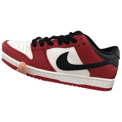 Pre-owned Nike Sb Dunk  Leather Trainers In Red