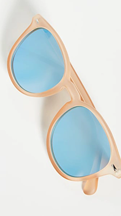 Le Specs Bandwagon Sunglasses In Raw Sugar