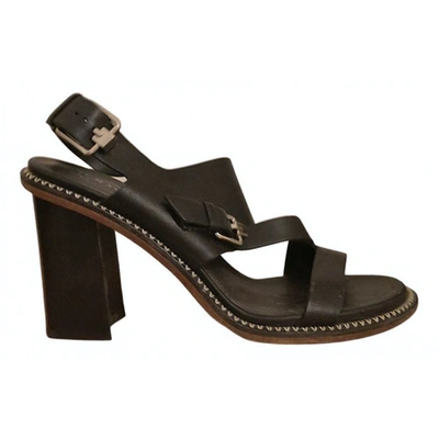 Pre-owned Tod's Leather Sandal In Black