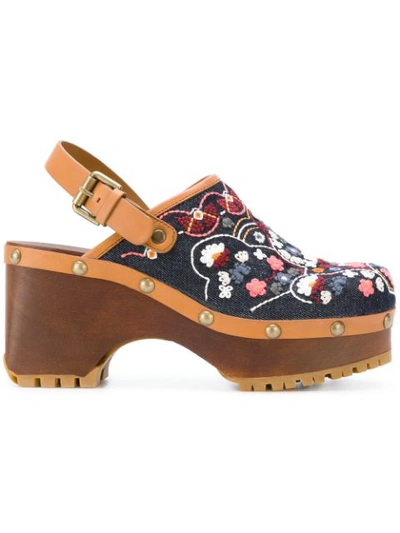 Embroidered clogs 2025