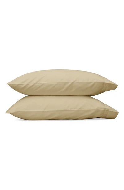 Matouk Nocturne 600 Thread Count Pillowcase In Champagne Beige