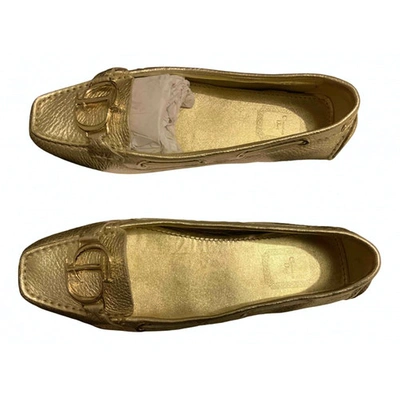 Pre-owned Dior Leather Flats In Gold