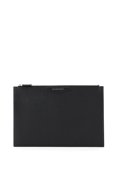 Givenchy Antigona Large Leather Pouch In Black