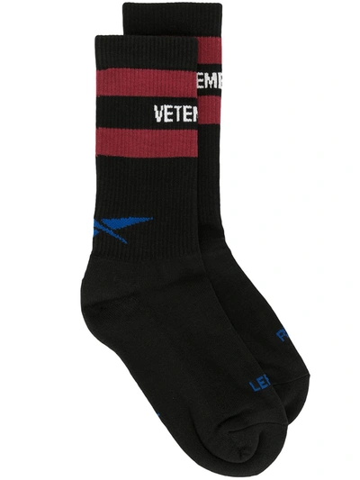 Vetements Logo Print Socks In Black