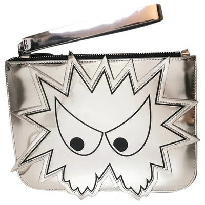 Pre-owned Mcq By Alexander Mcqueen Patent Leather Clutch Bag In Silver