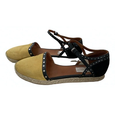 Pre-owned Lanvin Yellow Suede Espadrilles