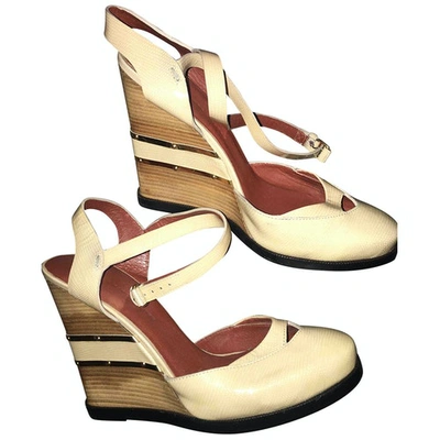 Pre-owned Marc By Marc Jacobs Beige Leather Sandals