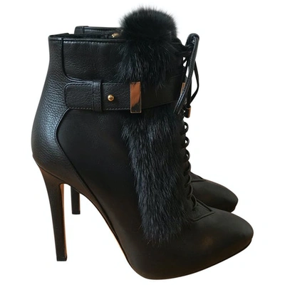 Pre-owned Elie Saab Leather Snow Boots In Black