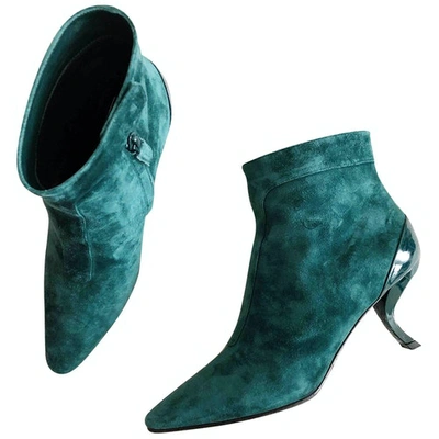 Pre-owned Roger Vivier Ankle Boots In Green