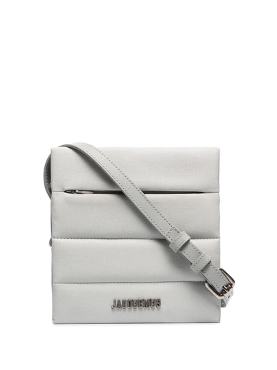 Jacquemus 'le Carré' Schultertasche In Grey