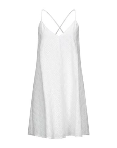 Ottod'ame Knee-length Dresses In White