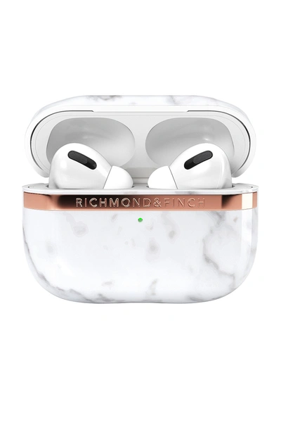 Richmond & Finch White Marble Wireless Charging Airpods Case