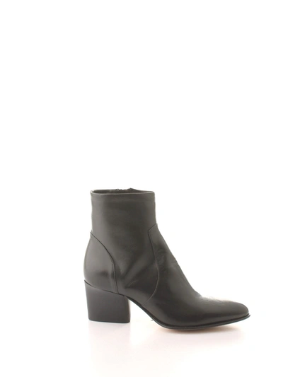 Pomme D'or Women's Black Leather Ankle Boots