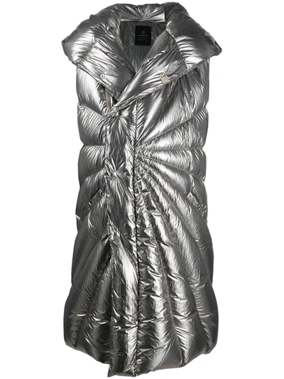 Moncler Porterville Padded Gilet In Silver