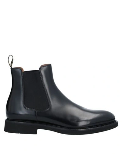 Doucal's Boots In Black