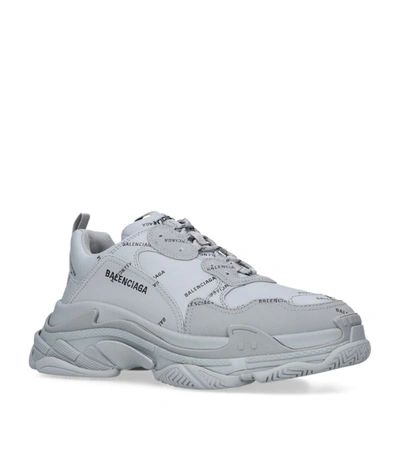 Balenciaga Mens Grey Men's Triple S Logo-print Faux-leather Trainers 10 In Gray/black