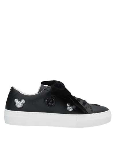 Moa Master Of Arts Sneakers In Black