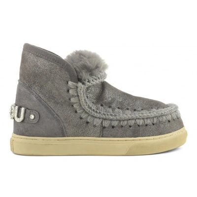Mou Eskimo Sneaker In Dust Iron Sheepskin In Grey