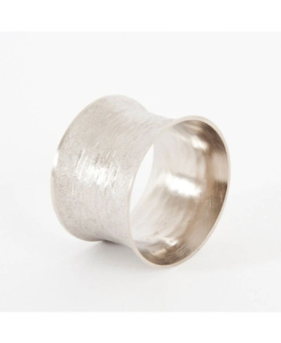 Saro Lifestyle Brushed Metal Napkin Ring, Set Of 4 In Silver
