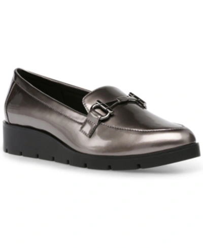 Anne Klein Lalita Loafers In Smoke Patent