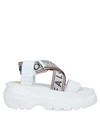 Buffalo Sandals In White