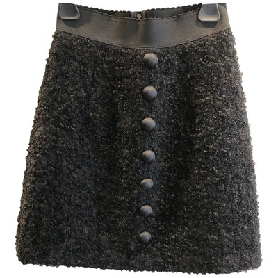 Pre-owned Dolce & Gabbana Wool Mini Skirt In Black